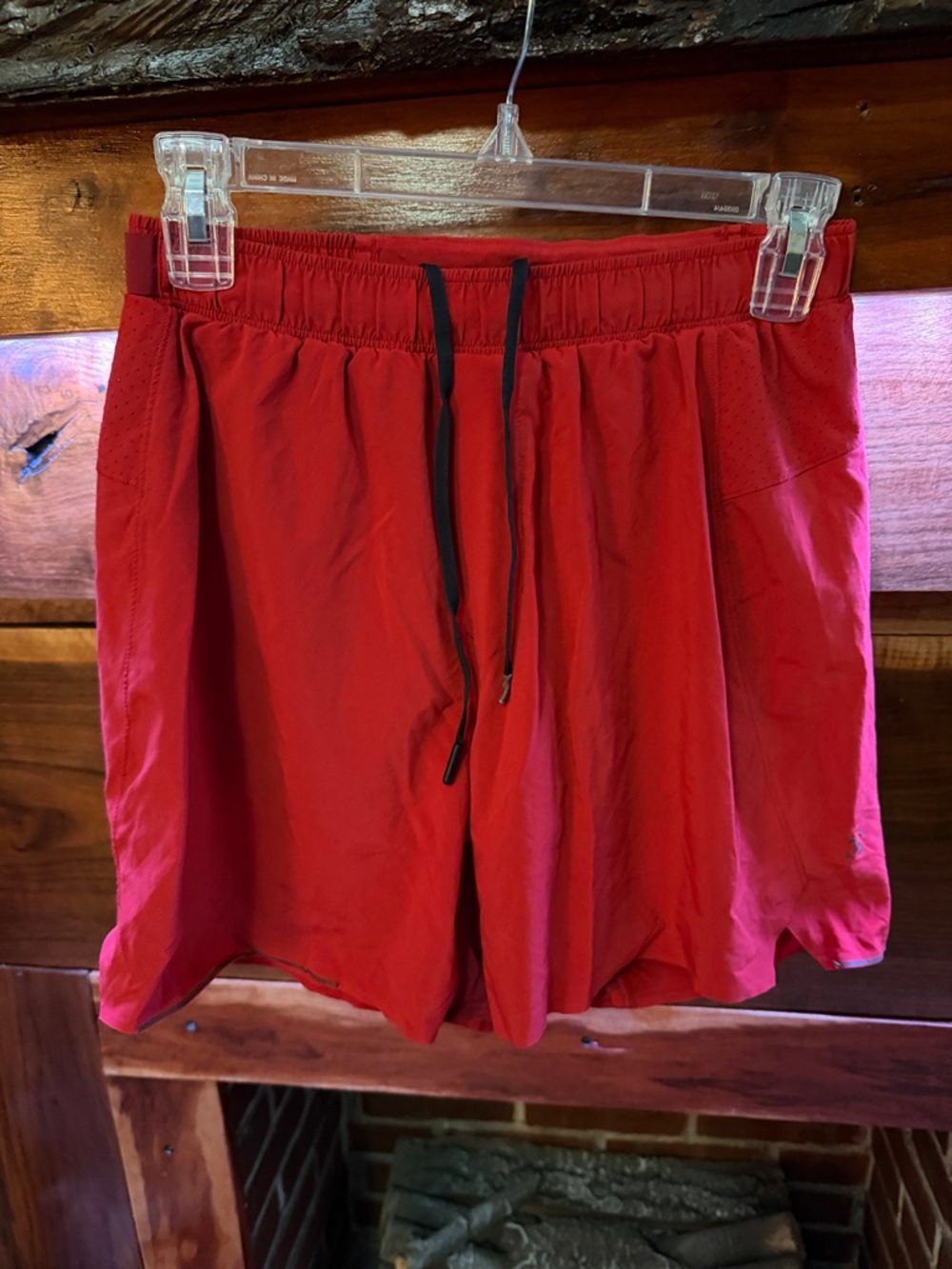 Lululemon Mens Lined 5” Red Athletic Running Shorts, Size Small